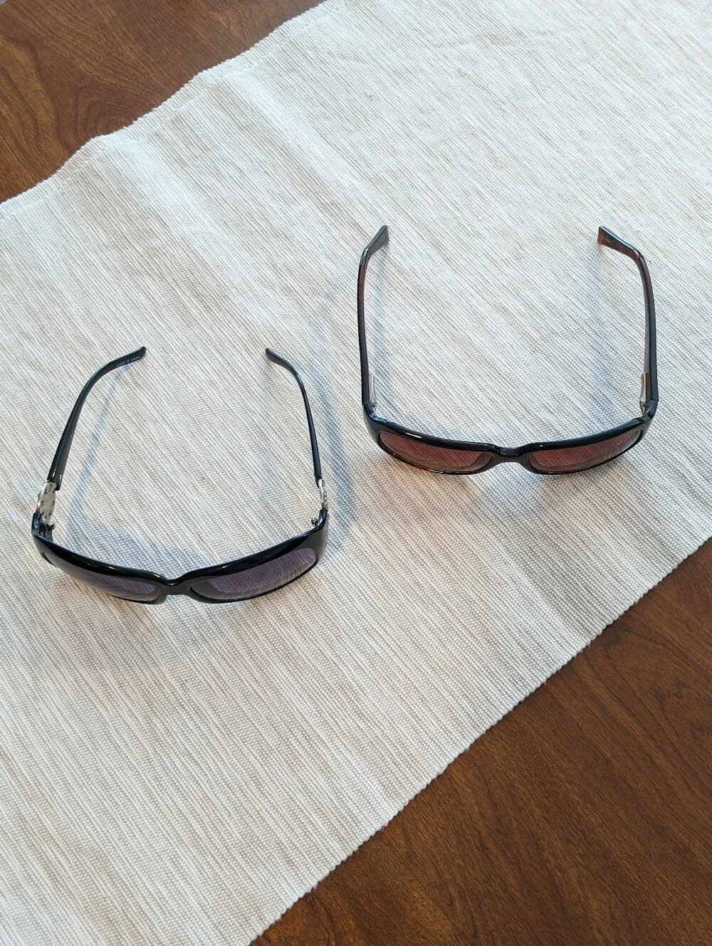 LOFT Women’s Tortoise Shell Color and OLD NAVY sunglasses